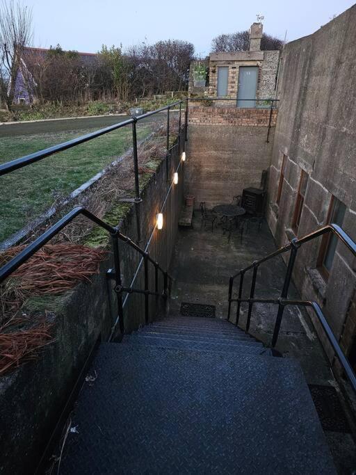 The Armoury: Stylish Ww1 Bunker Villa North Queensferry Eksteriør bilde